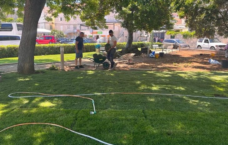  Uređenje gradskog parka i ostalih javnih površina